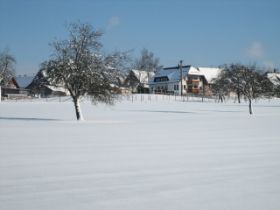 Winter  Blick auf Wälderhof nah.jpg